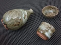 Komon Japan | Ceramic Sake Set 13 Komon Japan | Ceramic Sake Set -Profil Optik Salgsbutik 20210524 225805