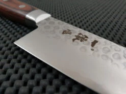 Ittetsu Stainless | 165 Santoku Knife 13 Ittetsu Stainless | 165 Santoku Knife -Profil Optik Salgsbutik HochoAustralia 018