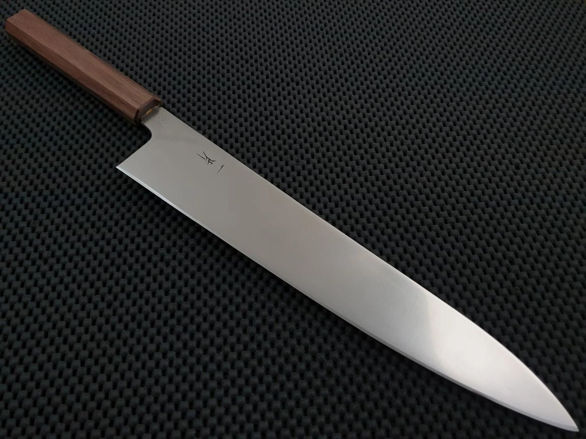 Hitohira FJ Stainless | 270 Or 300mm Gyuto Knife 3 Hitohira FJ Stainless | 270 Or 300mm Gyuto Knife
