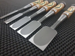 Kanetomo SFS Oire Nomi | 5 Piece Japanese Chisel Set (B Timber Box) -Profil Optik Salgsbutik Kanetomo Nomi 5 Set Japanese Woodworking Chisel 06