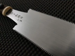 Mitsukawa Nokogiri | Premium Ryoba Pull-Saw - 195mm 9 Mitsukawa Nokogiri | Premium Ryoba Pull-Saw - 195mm -Profil Optik Salgsbutik Mitsukawa Nokogiri Japanese Woodworking Australia 12