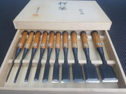 Morihei Yoshitomo Oire Nomi | 10 Piece Japanese Chisel Set (w/ Timber Box)