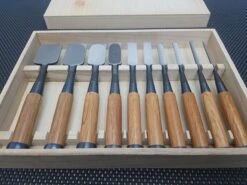 Morihei Yoshitomo Oire Nomi | 10 Piece Japanese Chisel Set (w/ Timber Box) -Profil Optik Salgsbutik Moriehi Oire Nomi Japanese Chisel Set Australia 007