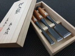 Morihei Yoshitomo Oire Nomi | 3 Piece Japanese Chisel Set (w/ Timber Box)