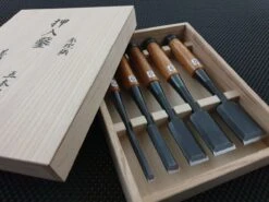 Morihei Yoshitomo Oire Nomi | 5 Piece Japanese Chisel Set (w/ Timber Box)