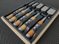 Kanetomo Shirogami Oire Nomi | 5 Piece Japanese Chisel Set 11 Kanetomo Shirogami Oire Nomi | 5 Piece Japanese Chisel Set -Profil Optik Salgsbutik NomiChiselJapaneseWoodwork 005