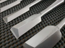 Nomikatsu Shirogami | Umeki-Oire Nomi (Dovetail Chisel)- 9 Piece Set -Profil Optik Salgsbutik NomiJapanasesChisels 00015