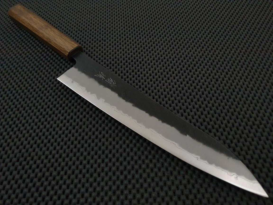 OUL Nashiji | 240 Gyuto Knife (Black Oak) 3 OUL Nashiji | 240 Gyuto Knife (Black Oak)