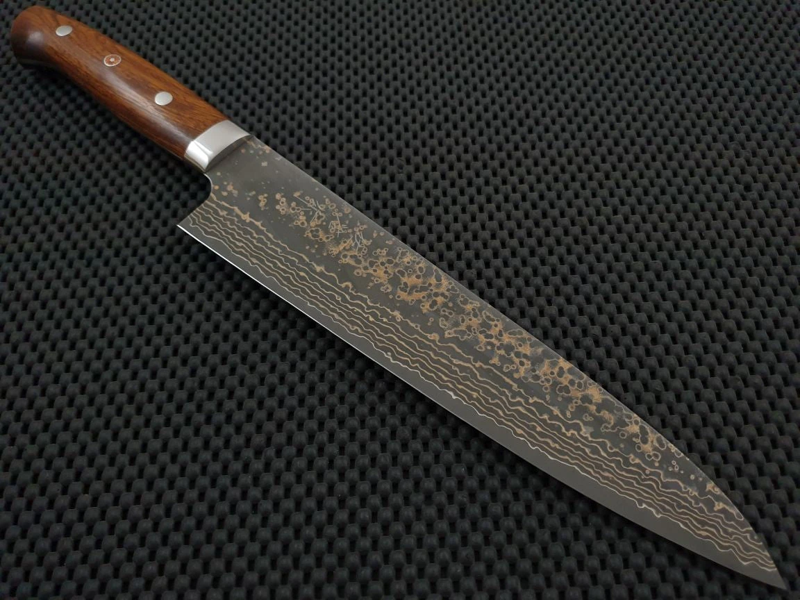 Takeshi Saji | Gold Damascus 270 Sujihiki Knife 4 Takeshi Saji | Gold Damascus 270 Sujihiki Knife - Billede 2