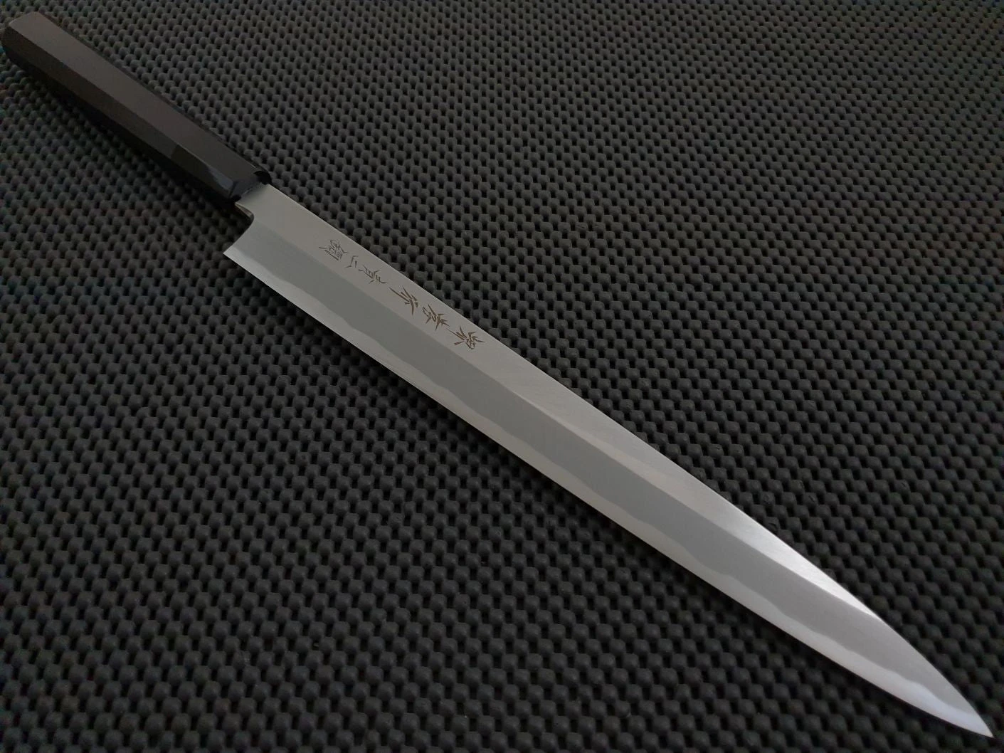 Sakai Takayuki Aogami | 300mm Yanagiba Knife 3 Sakai Takayuki Aogami | 300mm Yanagiba Knife