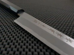 Sakai Takayuki Aogami | 300mm Yanagiba Knife 11 Sakai Takayuki Aogami | 300mm Yanagiba Knife -Profil Optik Salgsbutik SakaiTakayukiAogamiDebaYanagiba 10