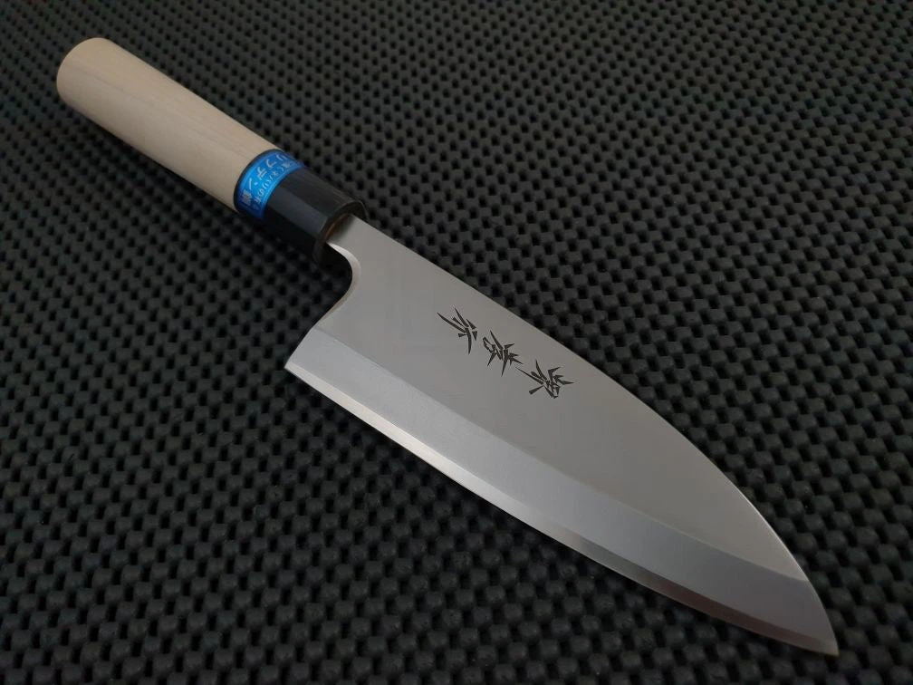 Sakai Takayuki INOX | 150mm Deba Knife 3 Sakai Takayuki INOX | 150mm Deba Knife