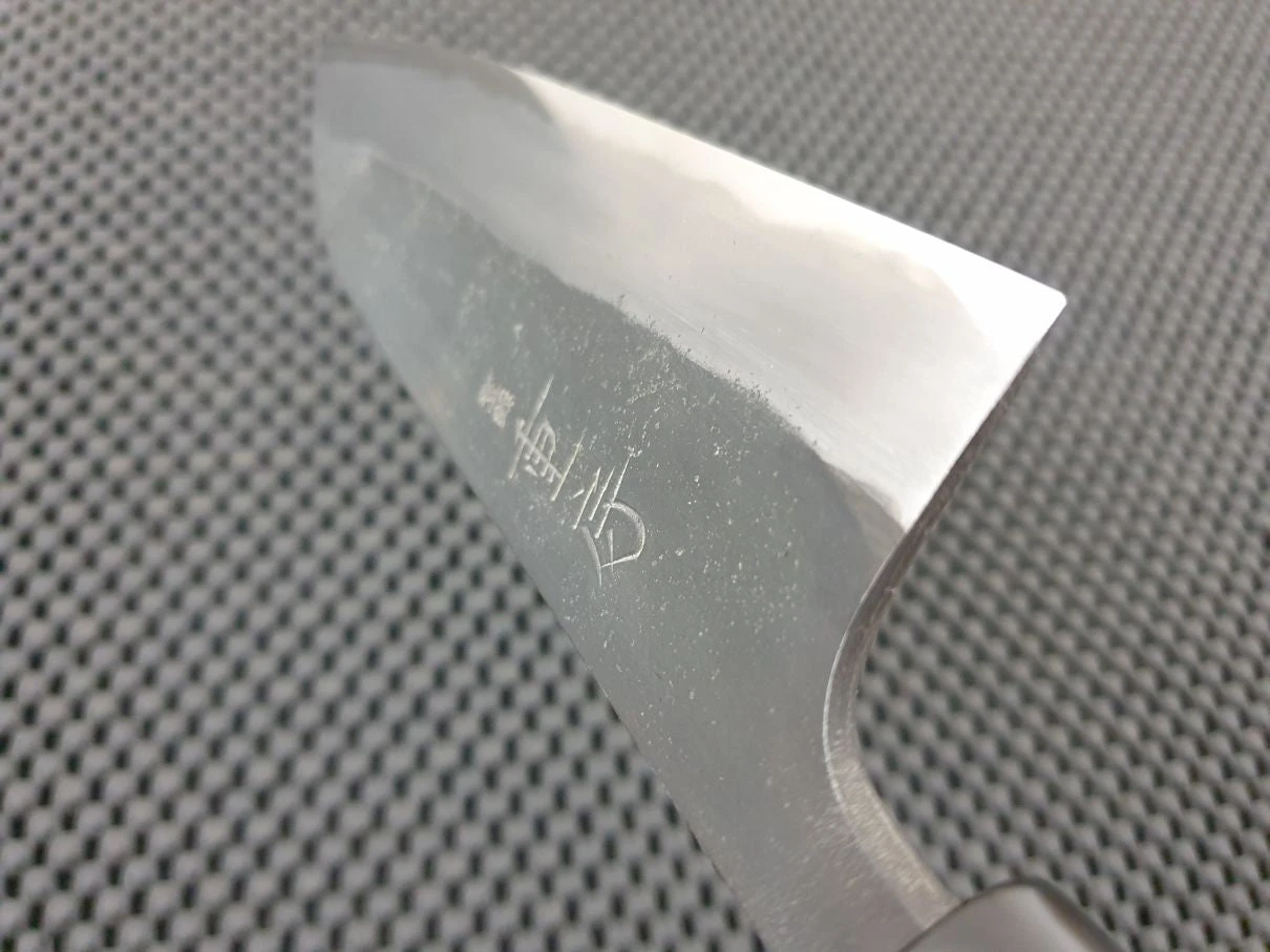 Shigefusa Kurouchi | 165mm Santoku Knife 7 Shigefusa Kurouchi | 165mm Santoku Knife - Billede 5