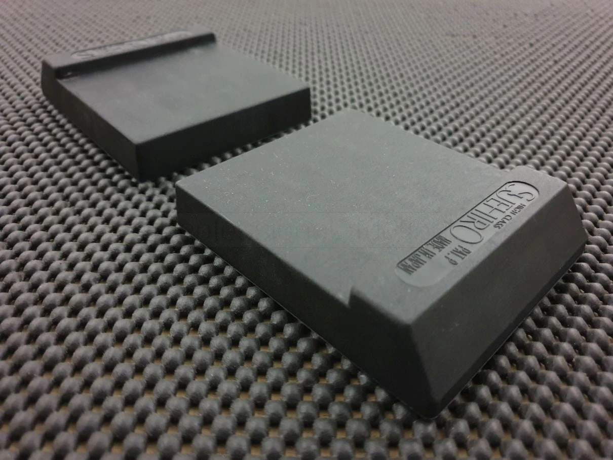 Suehiro Whetstone Accessories | SKG-42 Rubber Stone Holder / Base 4 Suehiro Whetstone Accessories | SKG-42 Rubber Stone Holder / Base - Billede 2