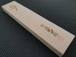 Takeshi Saji | Rainbow Damascus 270mm Sujihiki Knife 17 Takeshi Saji | Rainbow Damascus 270mm Sujihiki Knife -Profil Optik Salgsbutik TakeshiSajiRainbowDamascus 17