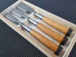 Nomikatsu SFS Tataki Nomi | 3 Piece Japanese Chisel Set (w/ Timber Box) -Profil Optik Salgsbutik Tataki Nomi Japanese Chisels at ProTooling Australia 004