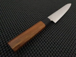 Yoshida Hamono Damascus | 150mm Petty Knife 10 Yoshida Hamono Damascus | 150mm Petty Knife -Profil Optik Salgsbutik YoshidaHamonoHochoDamascusPetty 003