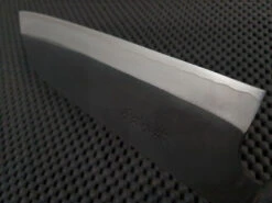 Yoshida Hamono ZDP Kurouchi | 180mm Santoku Knife 10 Yoshida Hamono ZDP Kurouchi | 180mm Santoku Knife -Profil Optik Salgsbutik YoshidaHamonoZDPKurouchi180mmSantokuKnife04 3e8c217c 5a80 4cb0 9553 256f612538f7